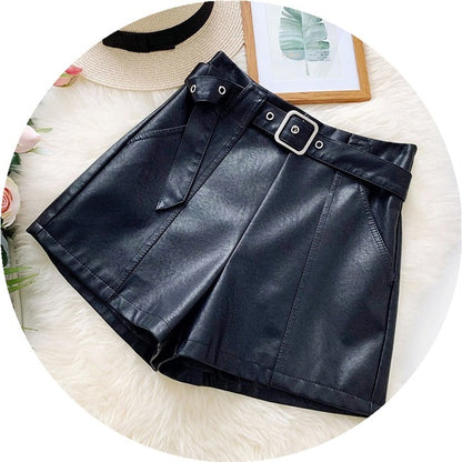 21 New Small Leather Shorts Women's Autumn And Winter High Waist New Style European Stand Boots Pants Personality Outer Wear Wild Wide Legs