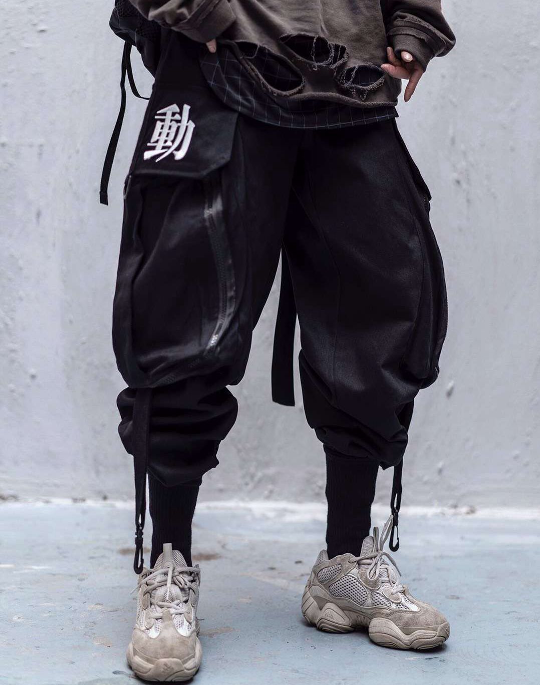 Embroidered streamer cargo pants