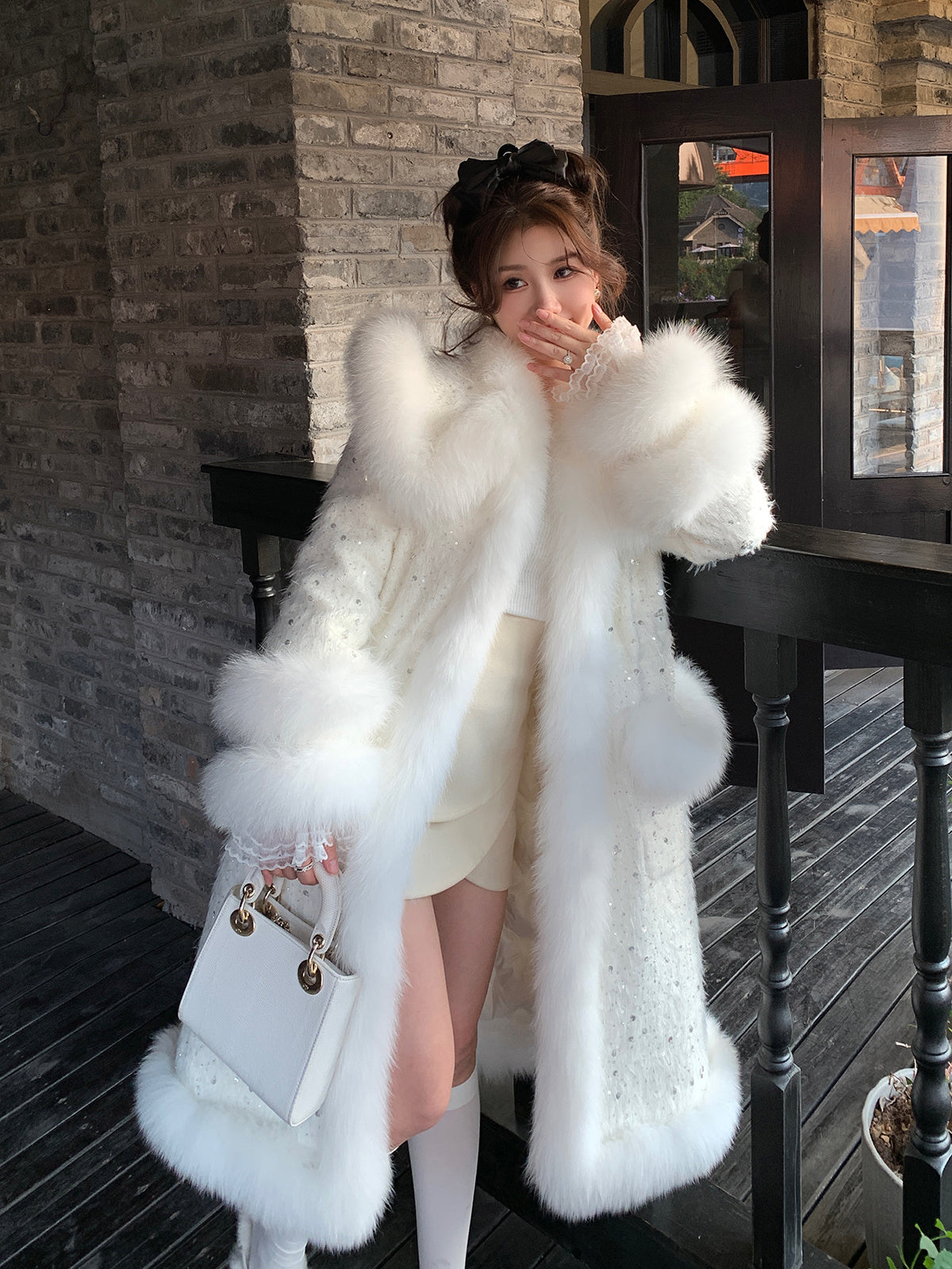 Women's Graceful And Fashionable Fox Fur Down Jacket Beaded Coat