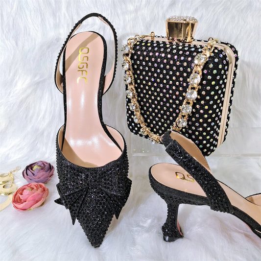 Solid Color Pointy Fashion Sandals Combination Metal Diamond Chain Handbag