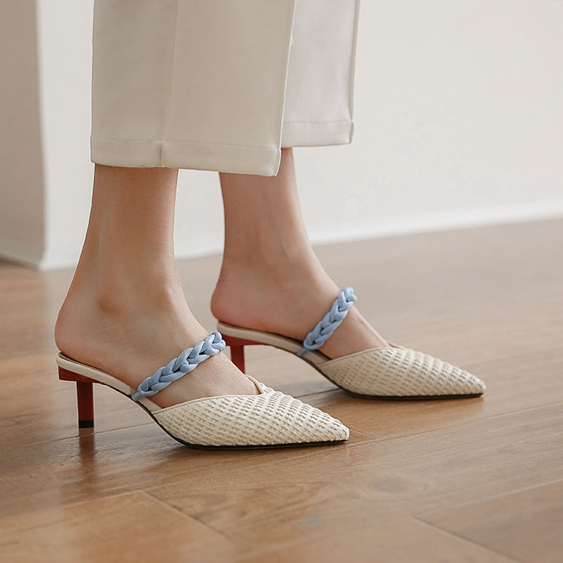 حذاء مولر النسائي الأنيق ذو الألوان المتعددة