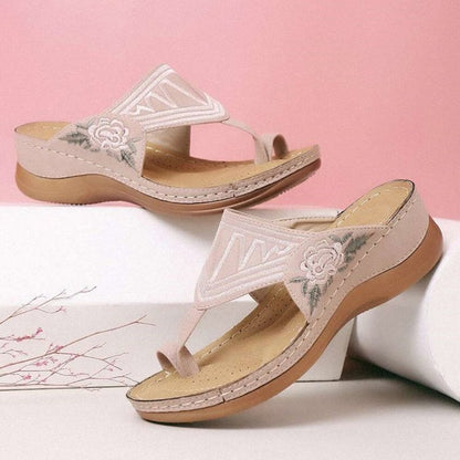 Sexy Female Floral Embroidery Ring Comfortable Casual Wedge Sandals
