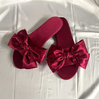هدية زفاف العروس، أحذية حريرية مبهجة بربطات عنق حمراء