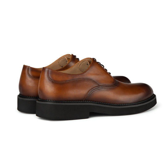 أحذية الرجعية سميكة سوليد الدعاوى التجارية المصنوعة يدويا أحذية جلدية الرجال